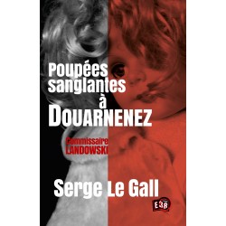 Poupées sanglantes à...